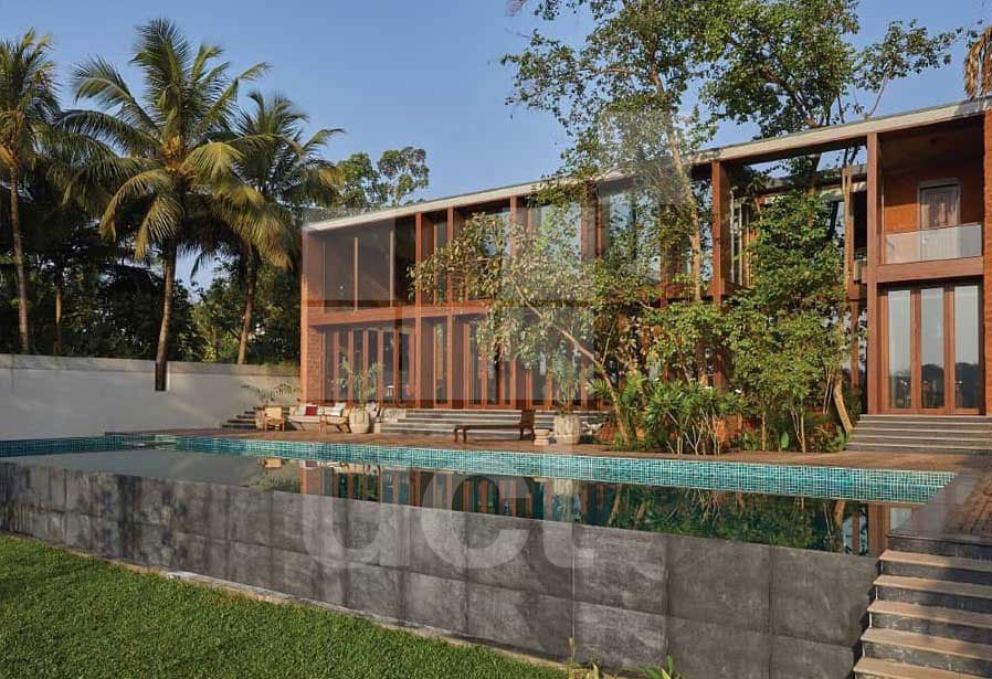 House of Multiple Courtyards